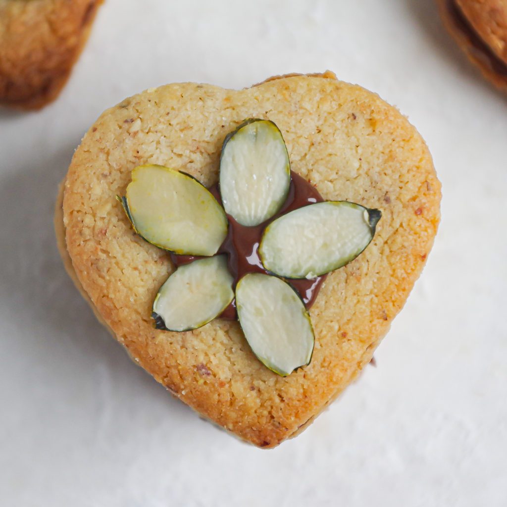 Haselnuss-Kekse mit Nougat