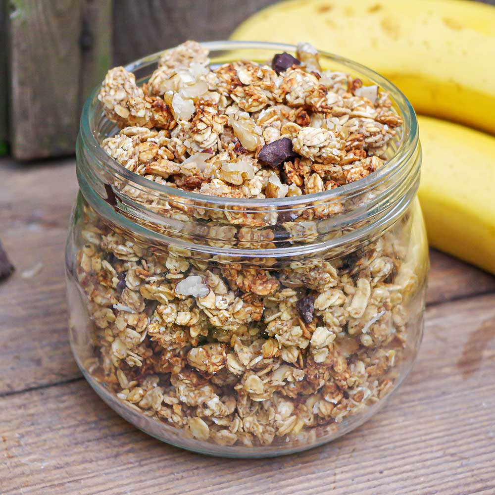 Zuckerfreies Bananenbrot-Granola