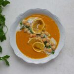 Kürbis-Linsen-Suppe mit Kokosmilch